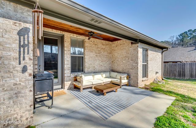 503 Arden Drive, Pearl, MS 39208