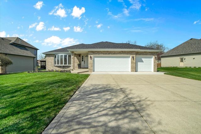 505 Cambridge Lane, Shorewood, IL 60404