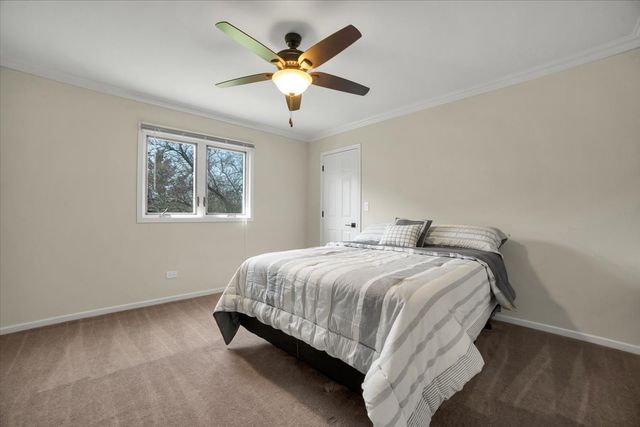 505 Cambridge Lane, Shorewood, IL 60404