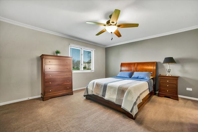 505 Cambridge Lane, Shorewood, IL 60404