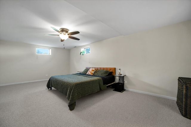 505 Cambridge Lane, Shorewood, IL 60404