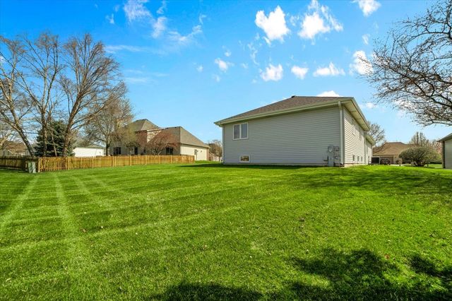 505 Cambridge Lane, Shorewood, IL 60404