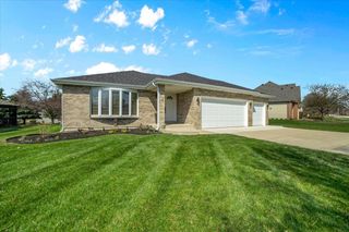 505 Cambridge Lane, Shorewood, IL 60404