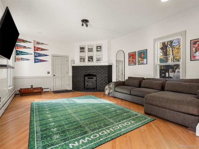 319 Chandler Street, Romeo Village, MI 48065