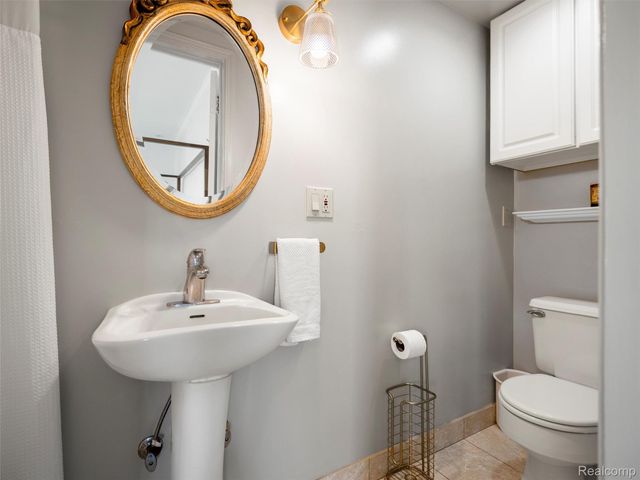 319 Chandler Street, Romeo Village, MI 48065