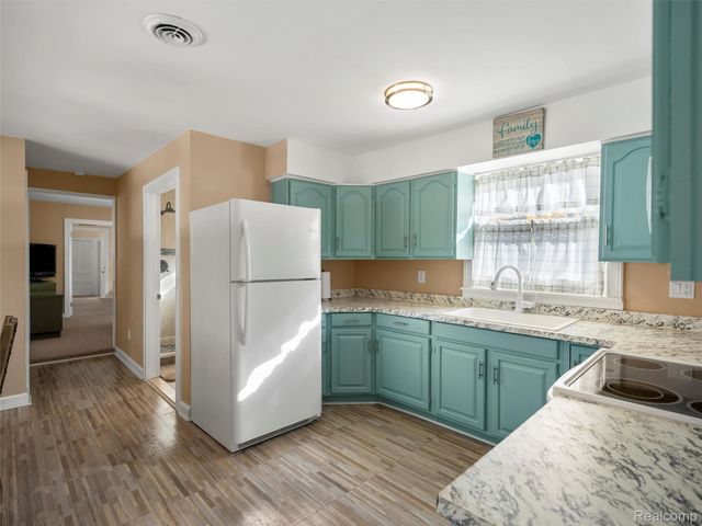 319 Chandler Street, Romeo Village, MI 48065