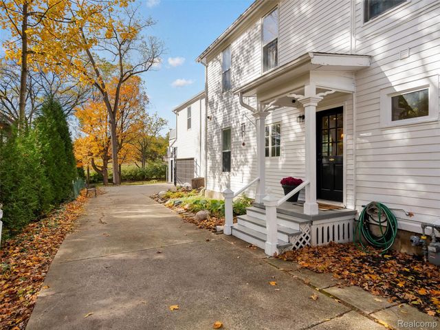 319 Chandler Street, Romeo Village, MI 48065