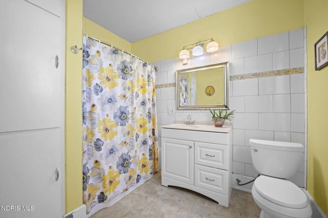 21035 Dunbridge Road, Dunbridge, OH 43414