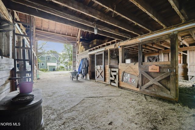 21035 Dunbridge Road, Dunbridge, OH 43414