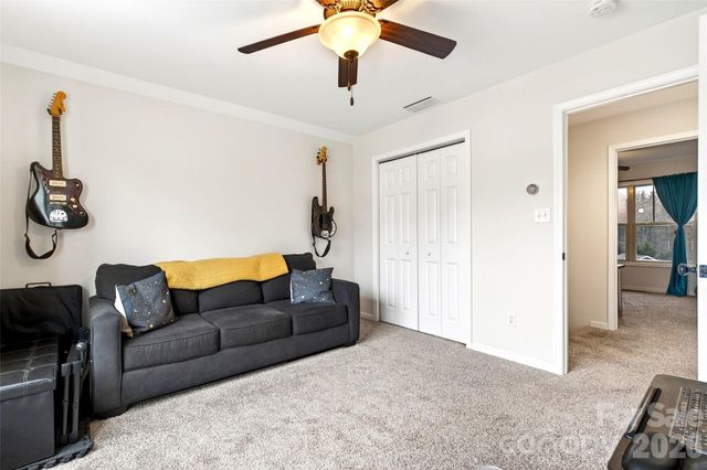 18 Yarrow Meadow Drive, Weaverville, NC 28787