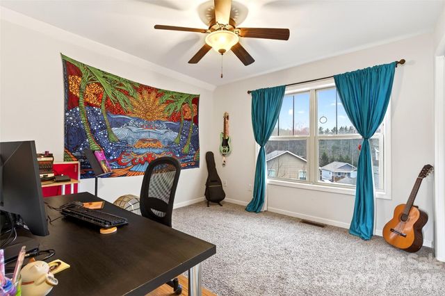 18 Yarrow Meadow Drive, Weaverville, NC 28787