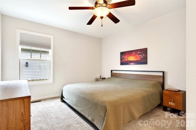 18 Yarrow Meadow Drive, Weaverville, NC 28787