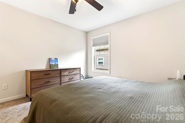 18 Yarrow Meadow Drive, Weaverville, NC 28787