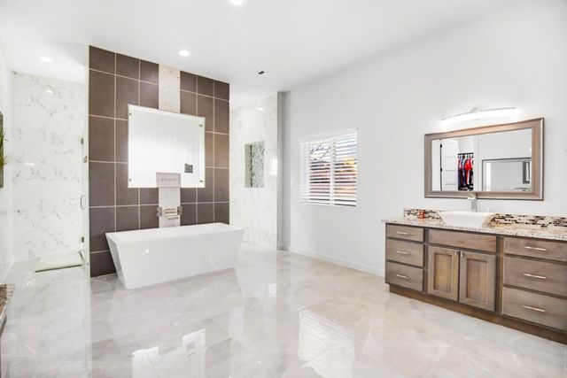 191 Ivan Court NE, Rio Rancho, NM 87124