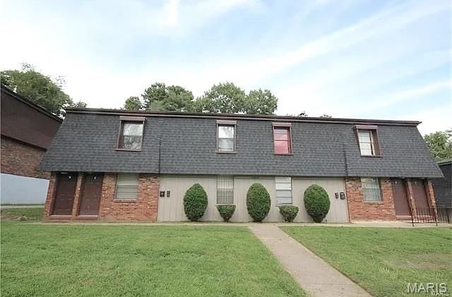 1104 ARROWHEAD Drive B, Collinsville, IL 62294