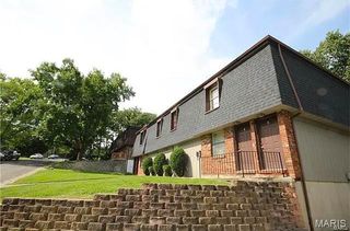 1104 ARROWHEAD Drive B, Collinsville, IL 62294