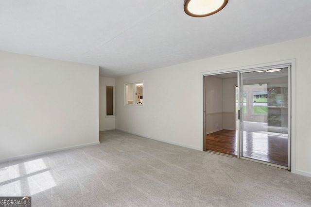 5460 Chanterella Court SW, Lilburn, GA 30047
