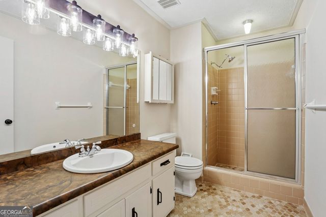 5460 Chanterella Court SW, Lilburn, GA 30047
