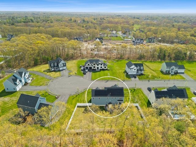 194 Cypress Dr, Brockton, MA 02301