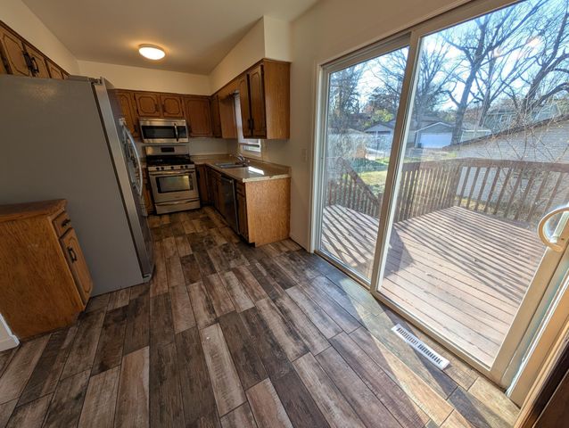 1537 12th Avenue SE, Saint Cloud, MN 56304