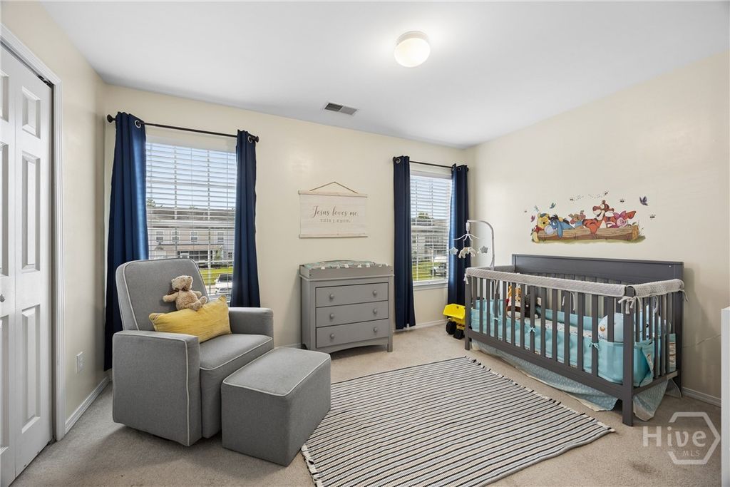 Image 19 of property listing at 115 Fairgreen Street, Savannah, GA 31407