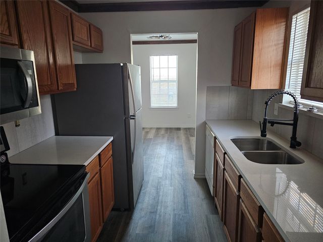 109 State Highway 309, Goodlow, TX 75144