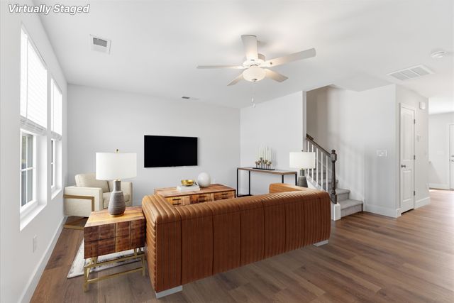 670 Blossom Run, Spartanburg, SC 29307