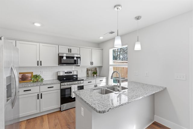 670 Blossom Run, Spartanburg, SC 29307