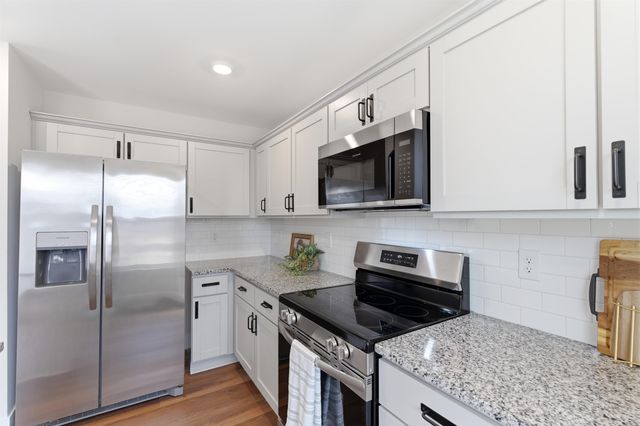 670 Blossom Run, Spartanburg, SC 29307