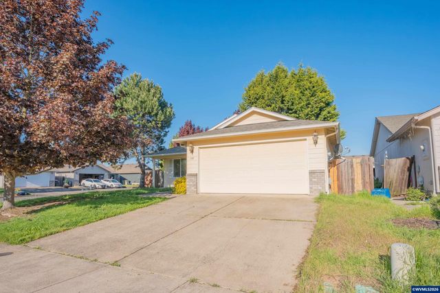 399 Breezy Wy NE, Albany, OR 97322