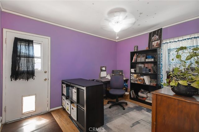 1329 -1331 N Screenland Drive 1329-1331, Burbank, CA 91505