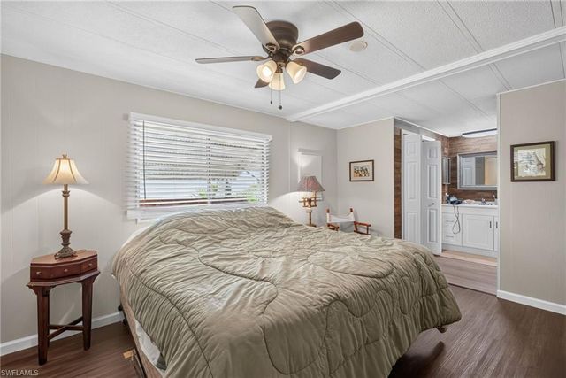 820 Peaceful DR, North Fort Myers, FL 33917
