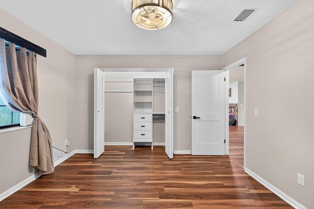 5526 Lakewood Circle, Panama City, FL 32404