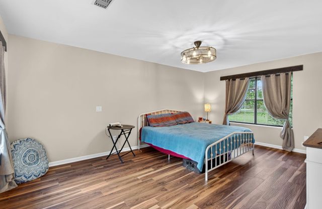 5526 Lakewood Circle, Panama City, FL 32404