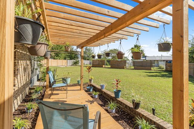 5526 Lakewood Circle, Panama City, FL 32404