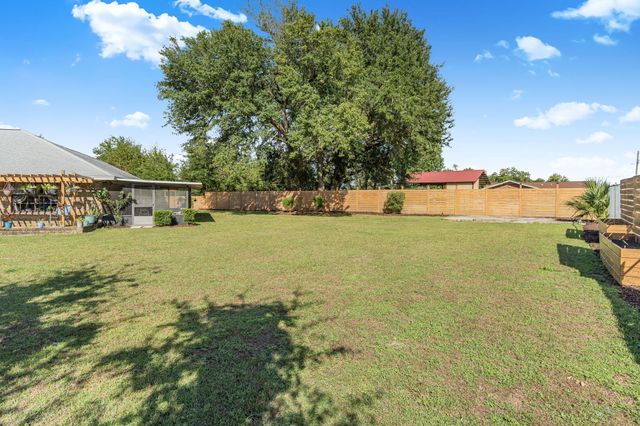 5526 Lakewood Circle, Panama City, FL 32404