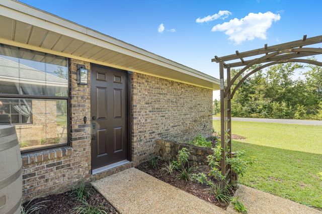 5526 Lakewood Circle, Panama City, FL 32404