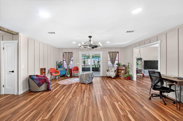 5526 Lakewood Circle, Panama City, FL 32404