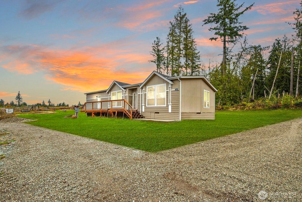 7203 126th Street NW, Tulalip, WA 98271