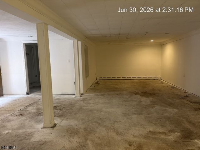 37 Alden Ln, Tinton Falls Boro, NJ 07724
