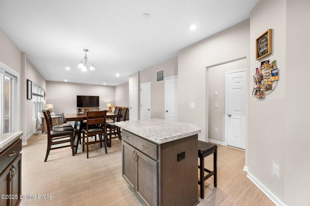 115 Gentle Wind Ct, Mt Washington, KY 40047