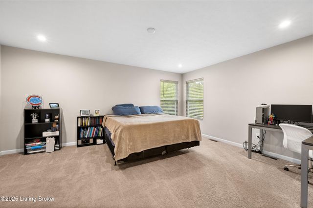 115 Gentle Wind Ct, Mt Washington, KY 40047