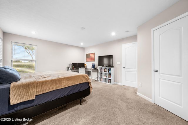 115 Gentle Wind Ct, Mt Washington, KY 40047