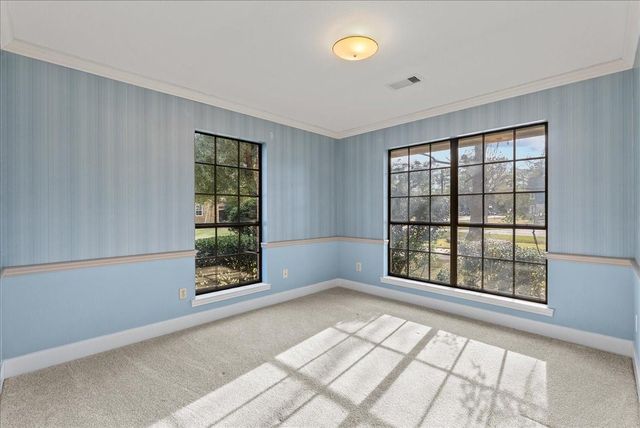 710 Bayou Crest Circle, Dickinson, TX 77539