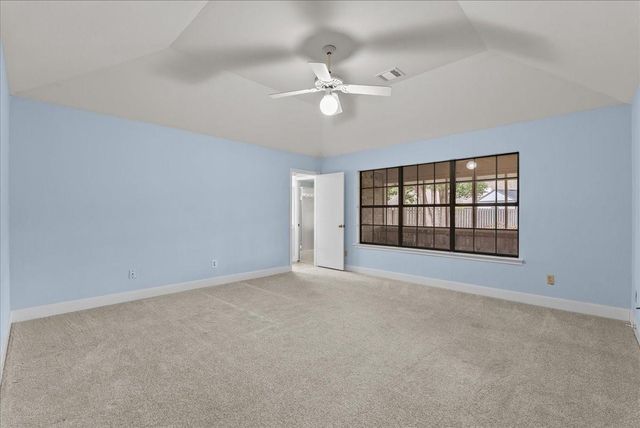 710 Bayou Crest Circle, Dickinson, TX 77539