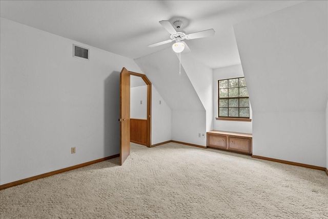 710 Bayou Crest Circle, Dickinson, TX 77539