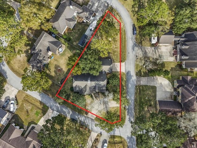 710 Bayou Crest Circle, Dickinson, TX 77539