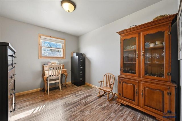 1002 SUNSET DR, Spearfish, SD 57783