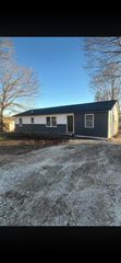 1106 E Railroad St, Waverly, TN 37185