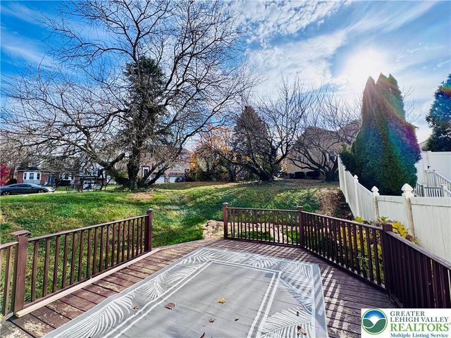 235 Vista Drive, Easton, PA 18042